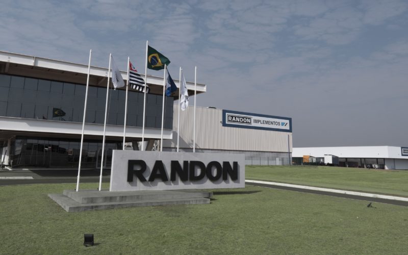 Empresa referência na fabricação de reboques investe R$ 11,5 milhões em Linhares